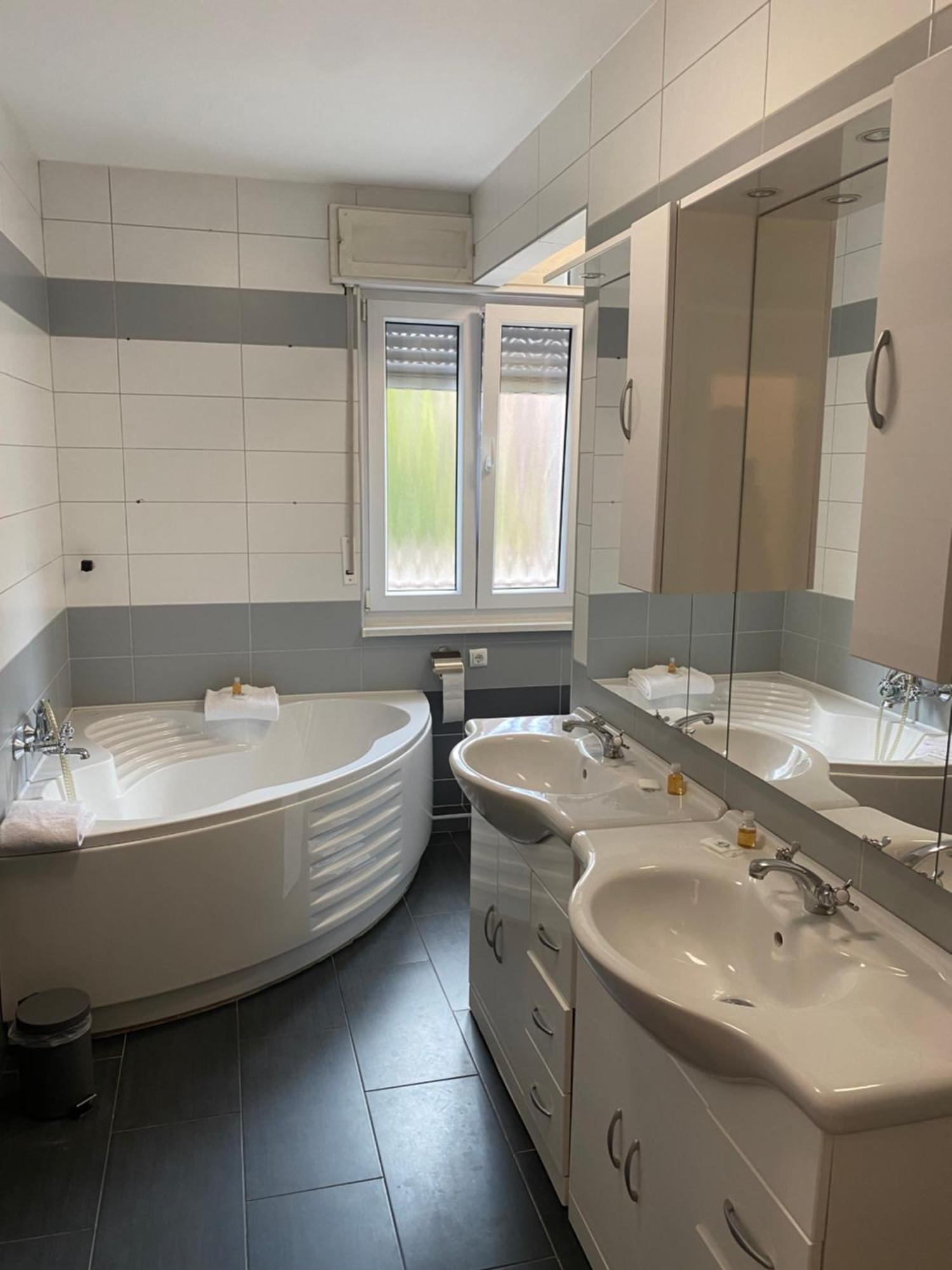 Swan Rooms Neurenberg Buitenkant foto